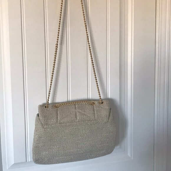 JustFab Quilted Chevron Crossbody - Picture 2 of 5